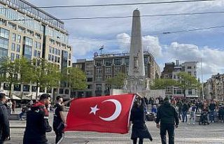 Beşiktaş taraftarı, Ajax maçı öncesinde Dam...