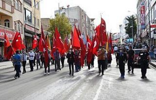 Besni Eğitim Bayramı kortej ile başladı