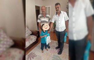 Besni’de öğrencilere kırtasiye desteği