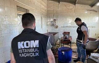 Beylikdüzü’nde kaçak nargile tütünü imalathanesine...