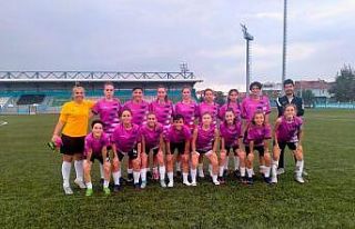 Bilecikspor Kadın Futbol Takımı Sakarya’da galip...