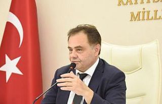 Bilecik’te bin 700 tonluk asfalt yama çalışmasını...