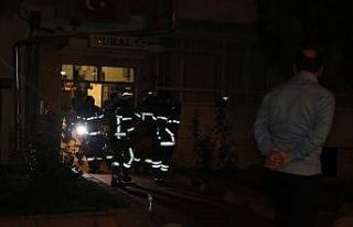 Bina sakinleri kokudan rahatsız oldu, evde ceset...