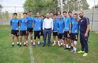 Bir dönem tribünlerden desteklediği takımını...