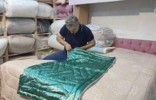 Bir usta günde bir tane örüyor, tanesini bin 500...