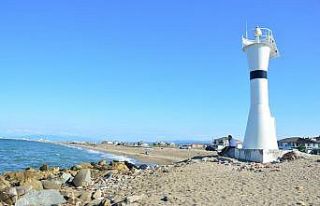 Birçok bölgede balıkçılar törenle uğurlanırken...