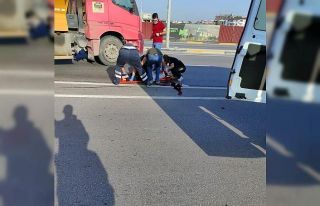 Bisikleti ile okula giden lise öğrencisine polis...