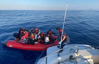 Bodrum’da 26 düzensiz göçmen kurtarıldı