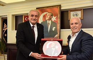 Bozbey’den, Başkan Bakkalcıoğlu’na ziyaret