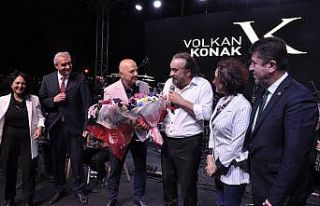 Bozüyük’te on binlerce vatandaş Volkan Konak...