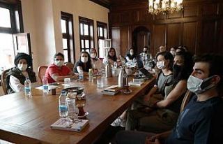 Bu programda geleceğin restoran yöneticileri eğitiliyor