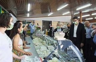 Burhaniye’de Bigadiç İlçesi Süt Üreticileri...