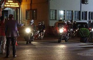 Bursa’da 300 polisin katılımıyla huzur operasyonu