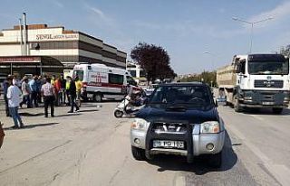 Bursa’da kamyonetle motosiklet çarpıştı