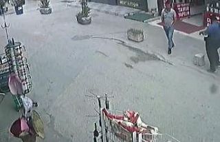 Bursa’da ölümün teğet geçtiği anlar kamerada