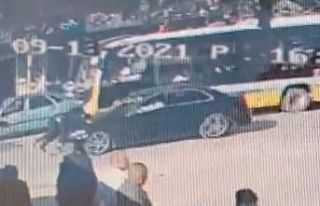 Bursa’da otomobilin çarptığı genç böyle havalandı
