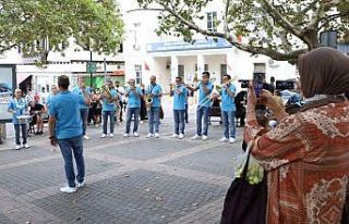 Bursa’nın tarihi mekanlarında müzik sürprizi