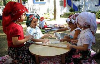 Büyükşehir kreşlerinde çocuklar deneyimleyerek...