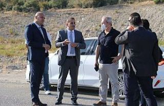 Büyükşehir ve MASKİ Akgedik TOKİ yolu için çalışmalara...