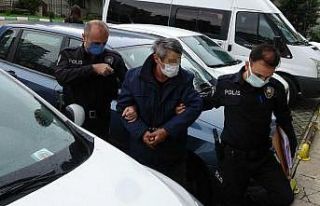 Camiden hırsızlık şüphelisi serbest