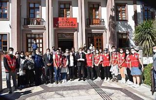 Çanakkale Şehit ve Gaziler Derneğinden valiyi ziyaret