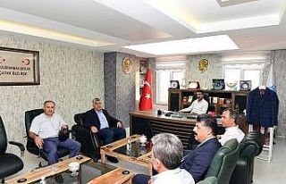 Çatak’ta 38 yıllık enerji nakil hattı yenileniyor