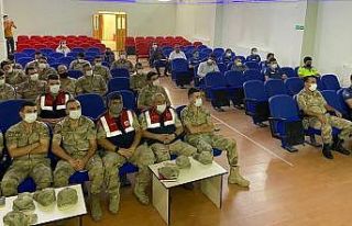 Çayırlı’da "Kadına Yönelik Şiddetle Mücadele"...