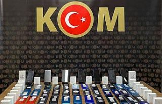 Cep telefonu kaçakçılığına izin yok