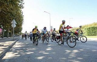 Çevre ve barış için pedal çevirdiler