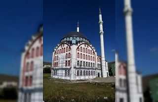 Çıldır Yeni Cami inşaatında sona yaklaşıldı