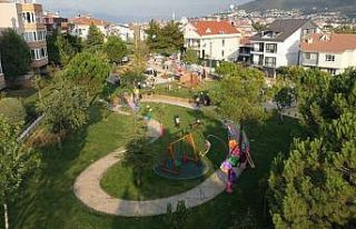 Çocukların tasarladığı parkı çocuklar açtı