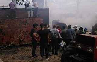 Çorum’da yangın: 2 ev, 1 samanlık yandı