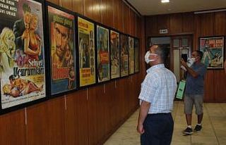 "Çukurova’dan Beyaz Perdeye Film Afişleri"...