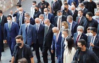 Cumhurbaşkanı Erdoğan, Akdeniz Belediyesini ziyaret...