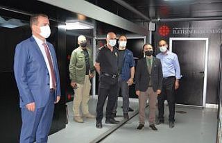 Cumhurbaşkanlığı Dijital Tırı Hakkari’de