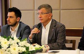 Davutoğlu soru soran gazeteciye çıkıştı