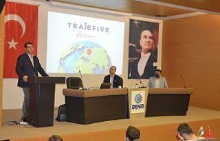 DENİB ‘E-İhracat’ bilgilendirme toplantısına...
