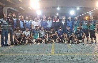 Denizli’de Zafer Kupası Voleybol Turnuvasında...