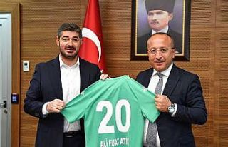 Denizlispor Başkanı Mehmet Uz’dan Vali Fuat Atike’e...