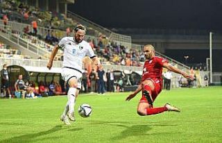 Denizlispor öne geçtiği maçta 3 puanı bıraktı