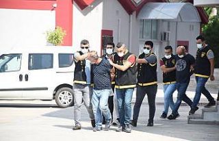 Depo sorumlusu izne çıkınca 1 milyon liralık vurgun...