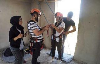 Diyarbakır AFAD, 2021 afet eğitim yılını dolu...