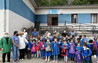 DKMP ekipleri öğrencilerin yüzünü güldürdü