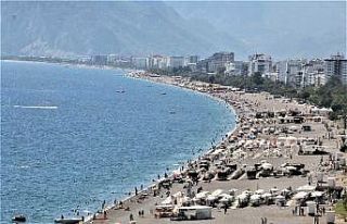 Doğuda kar, Antalya’da yazdan kalma günler