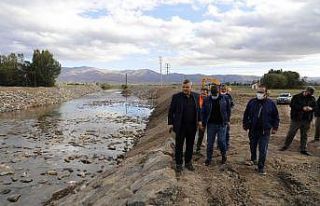 DSİ Bölge Müdürü Yavuz, Sakalıkesik Ovası sulama...