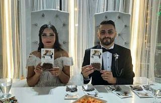 Düğün davetiyesini alanlar şaşkına döndü