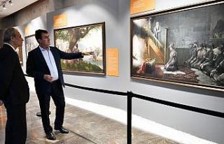 Dündar, Kaymakam Partal’ı Fetih Müzesi’nde...