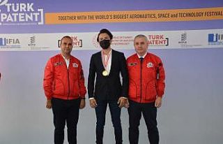 Düzce Üniversitesi ilk altın madalyasını aldı