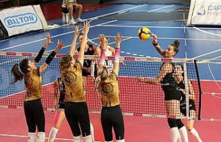 Eczacıbaşı Dynavit, IL Capital Legionovia karşında...