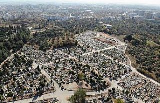 Efeler’de mezarlıklar genişletilecek